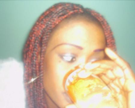 THIAT DANS SA COCKETEL